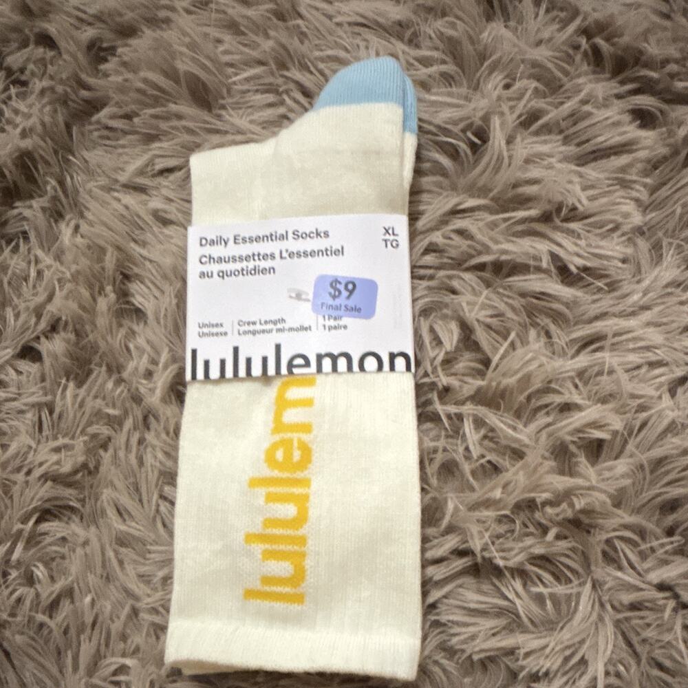 lululemon Daily Essential Crew Socks XL Cream Blue Yellow Colorblock 1 Pair